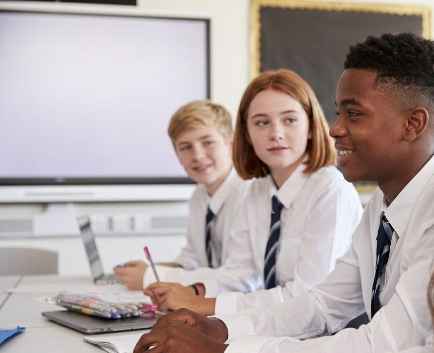 School photo after Anonymé face anonymisation, GDPR compliant